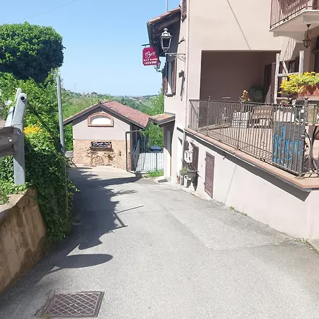 Il Borgo 3* Castellinaldo