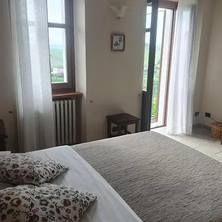 Il Borgo 3* Castellinaldo