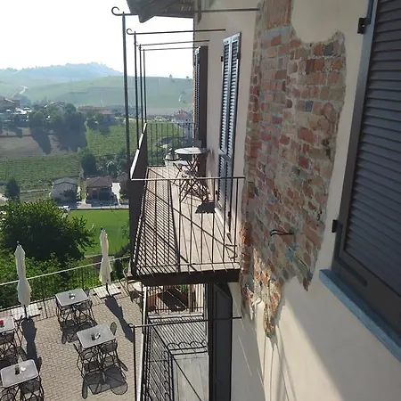 Il Borgo 3* Castellinaldo